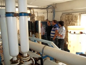 FELIX MATAMALA EN PLANTA DESALINIZADORA PUERTO PIRÁMIDES CON IPA ARGENTINA (1)