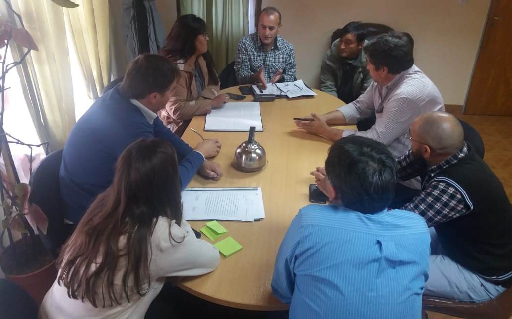 Río Pico: ATE Esquel acordó incremento salarial para trabajadores ...