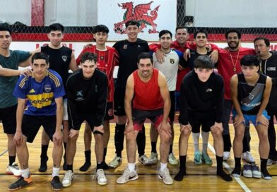 Trevelin rumbo al sur: la Rojinegra viaja a Río Grande en busca del ascenso