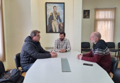 Ingram recibió al nuevo propietario del frigorífico de Trevelin y trabajan en la reapertura